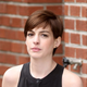 Illustration for article titled Anne Hathaway Tormented By 14-Year-Old Bully